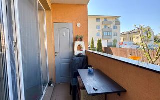 Apartament cu 3 camere -zona Eroilor Floresti - Poză 13