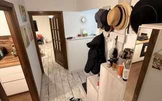 Apartament elegant cu 3 camere și 2 băi, strada Primăverii. - Poză 3