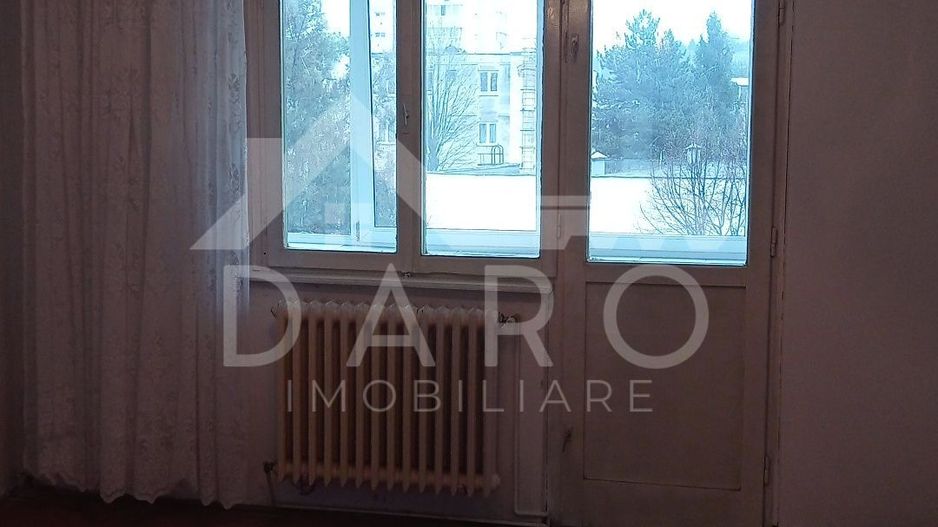 Vând apartament 3 camere - Poză 7