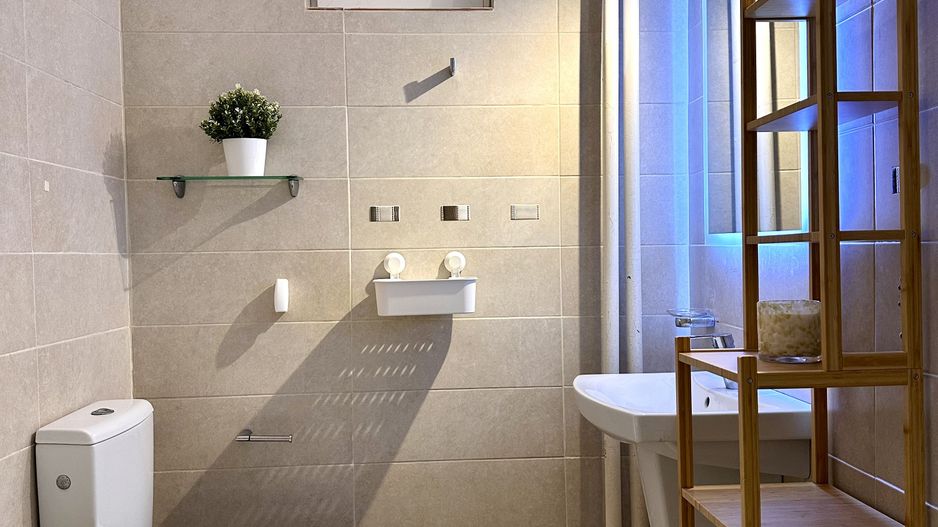 Garsoniera Vasile Lascar 33, bloc 1979 - zona Batistei - Armeneasca. - Poză 11