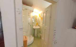 Casa spatioasa cu 7 camere, zona Bd. Brancoveanu, acces facil metrou - Poză 17