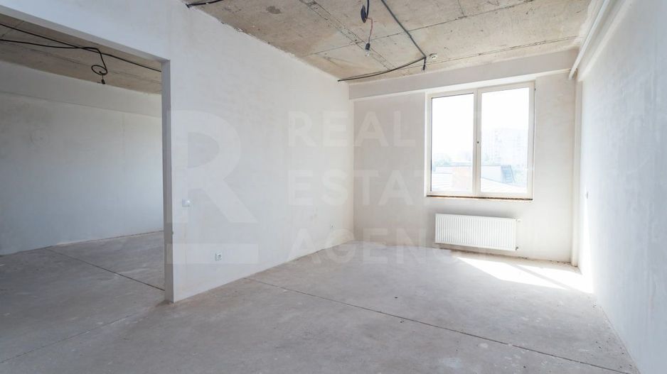 Apartament spațios cu 3 camere pe str. Trandafirilor - Poză 6