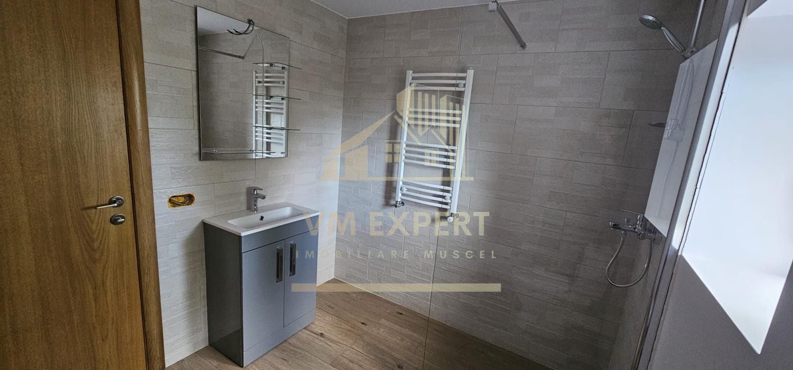 CASĂ 4 CAMERE TEREN 177MP RUCĂR ARGEȘ - Poză 8