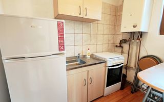 Garsoniera, decomandat, mobilat modern, spatios, Gruia, zona Garii - Poză 4