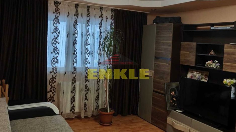 De vanzare apartament cu 2 camere, zona Primaverii. - Poză 1