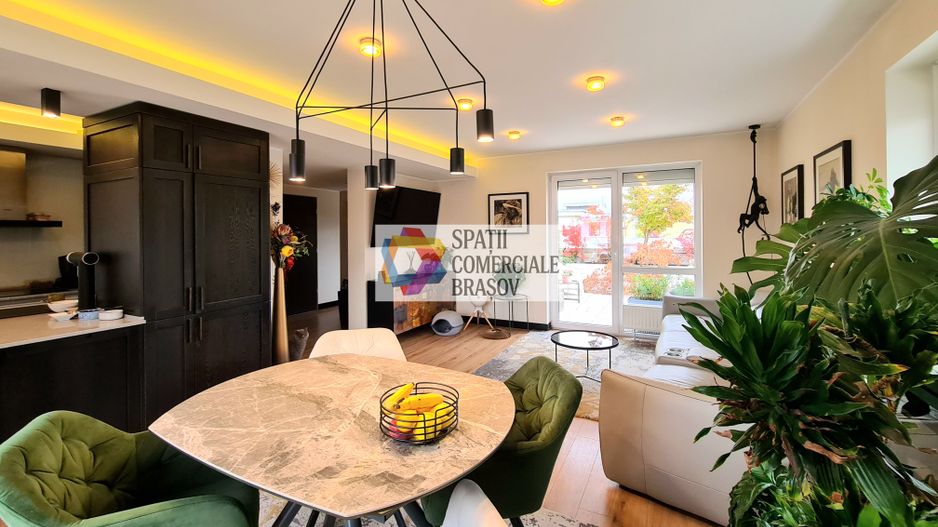 Penthouse exclusivist de vânzare Brasov - 128.9 mp + 74.8 mp terasa - Poză 1