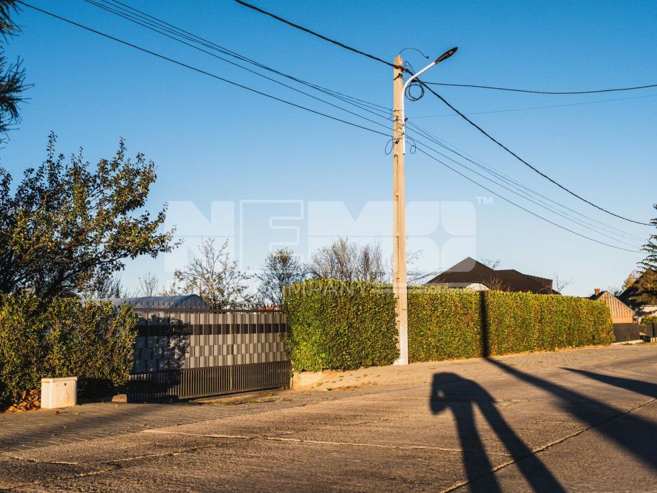 Casa de vanzare Horodnic de Sus zona centrala! - Poză 2