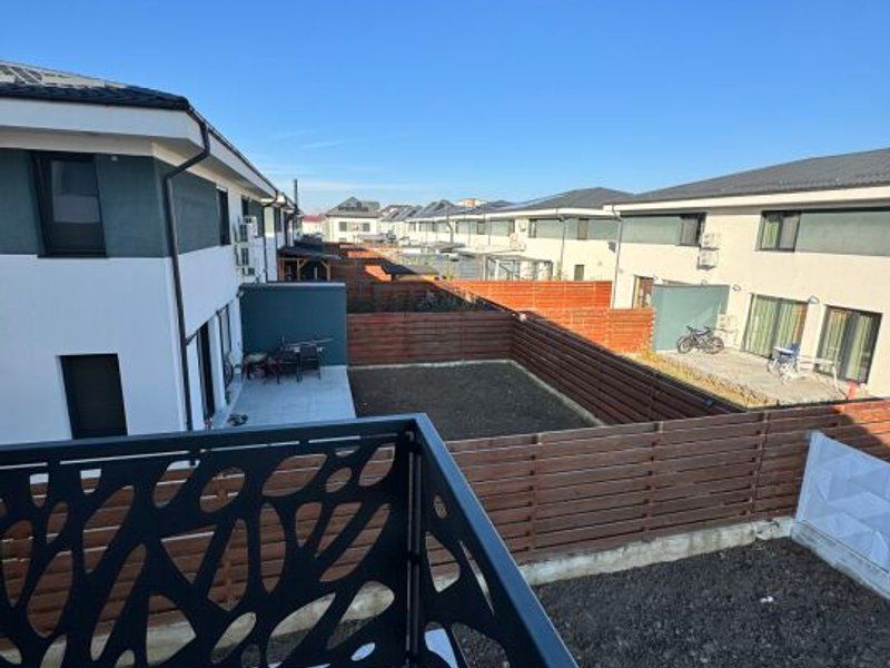 Vila cu bucatarie inclusa -otopeni central - Poză 1