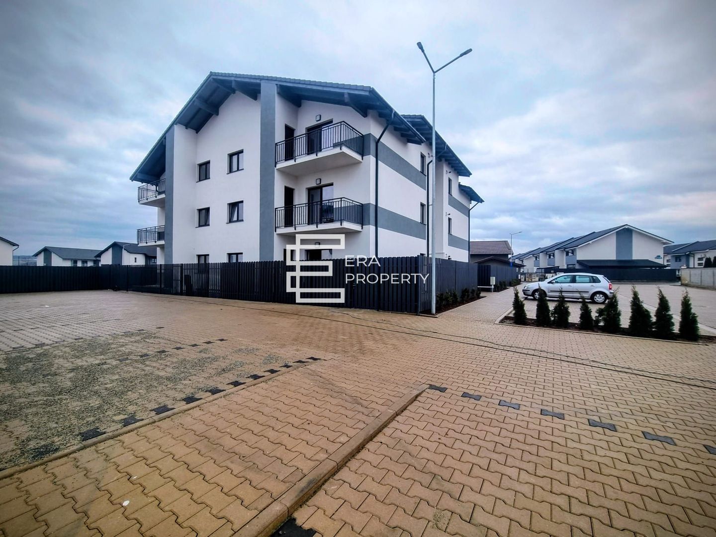 Apartament 2 camere balcon si pod etaj 2 Selimbar Sibiu - Poză 11