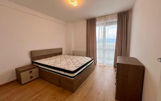 3 camere cu terasă generoasa și vedere spre Munții Făgăraș - Poză 4