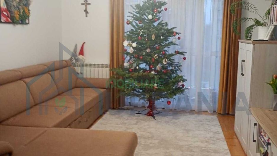 Apartament cu 3 camere de închiriat – Green Park, Iași, 72 m², vedere pădurea Ciric - Poză 1