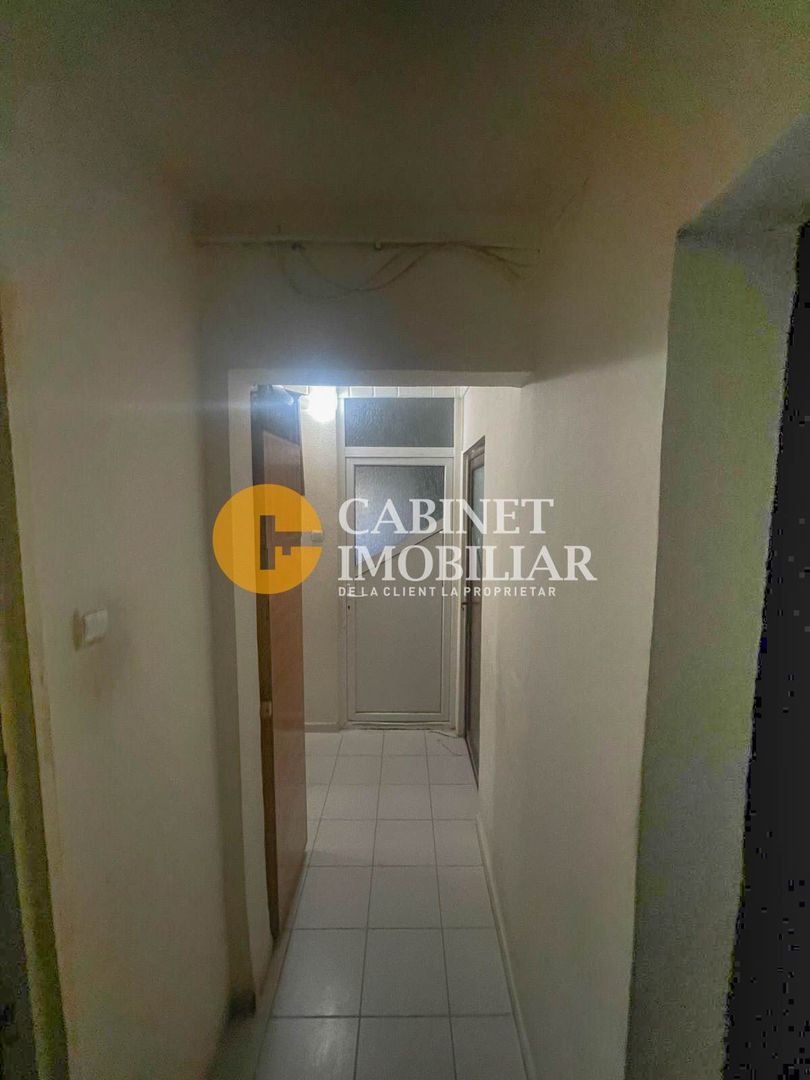 Apartament 4 camere decomandat - Poză 7