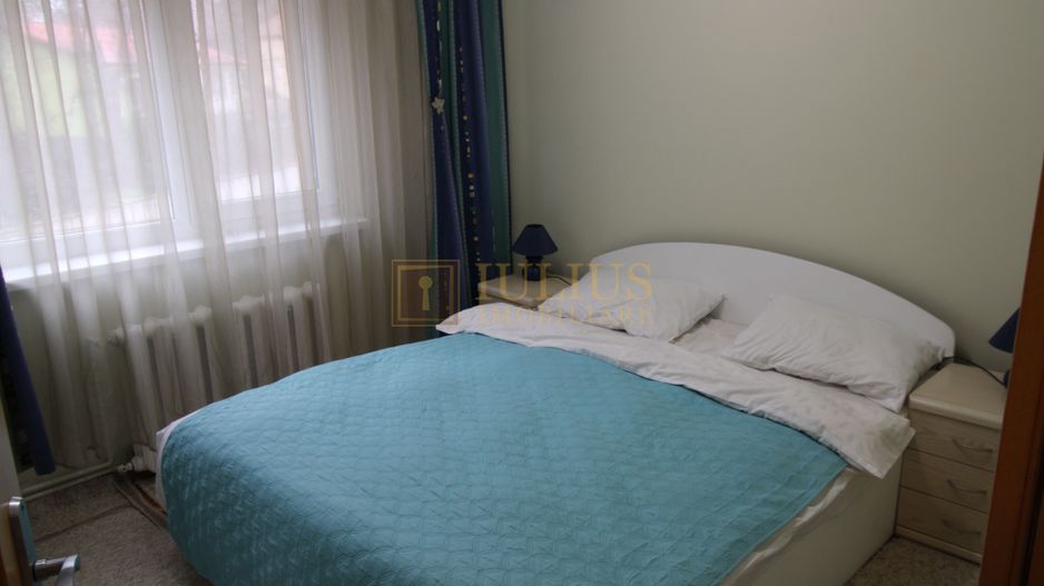 3 camere decomandat terasa generoasa cu vedere spre curte , locatie linistita - Poză 11