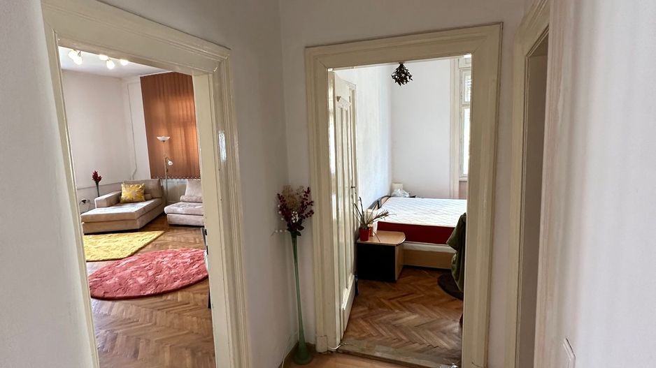 Apartament cu vedere spre  Pța Operei - Poză 11