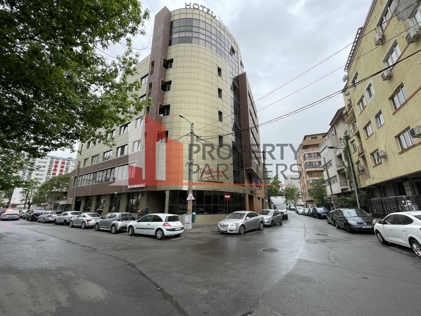 Hotel afacere la cheie - Poză 1