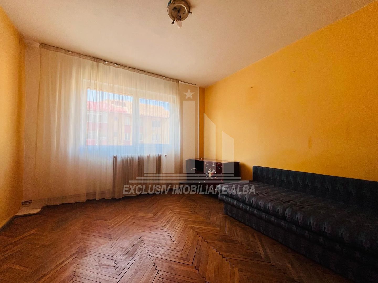 Apartament cu 3 camere decomandate, Centru - Poză 4