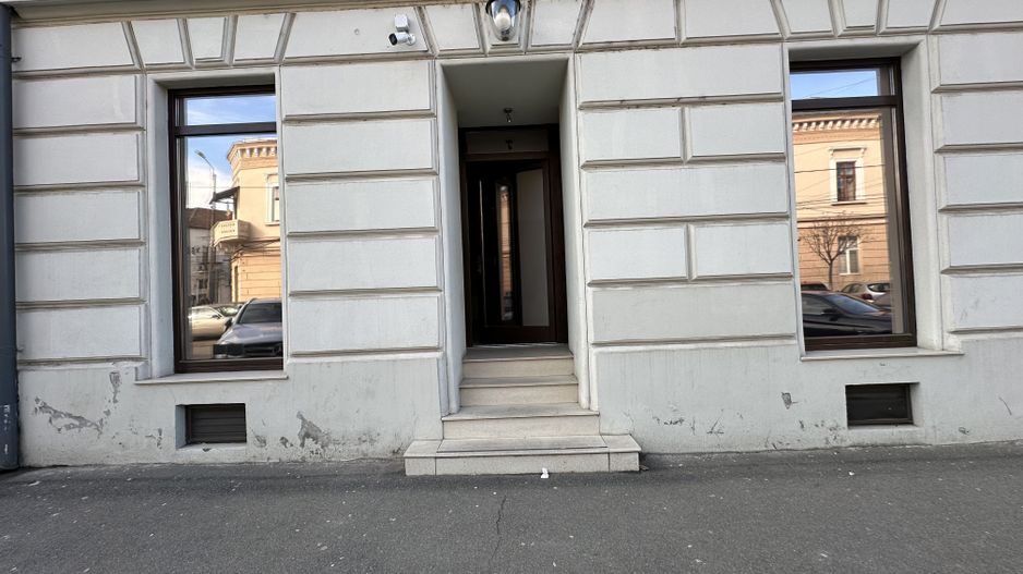 Spaţiu comercial 150 mp - Poză 1