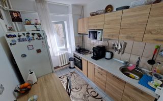 2 Camere Decomandat- Mobilat si Utilat- Etaj 1- Mircea cel Batran - Poză 6