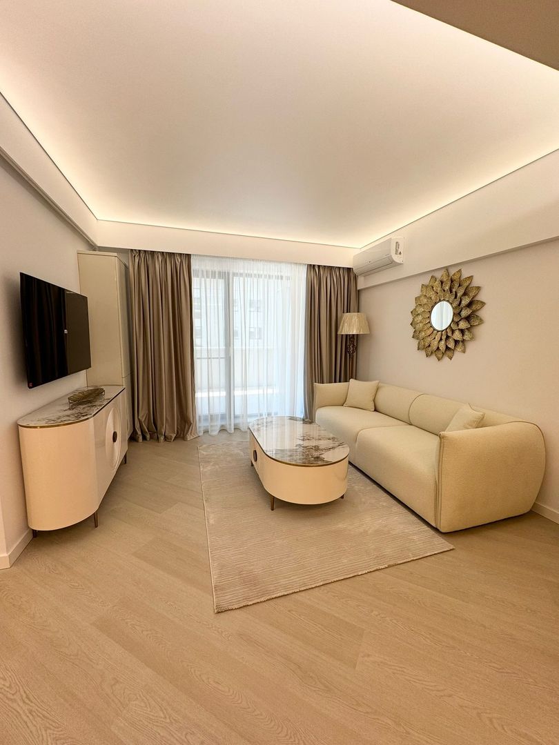 Apartament unical 3 camere de inchiriat - Poză 1