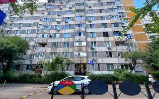 3 camere et 3 bloc 1981 2 băi Centrală proprie Metrou Gorjului 7 min - Poză 1