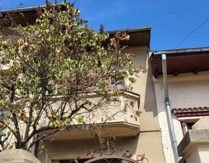 Casa 3 camere – prima închiriere, renovat - Poză 18