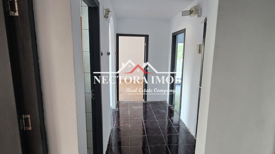 NECTORA IMOB-Apartament 3 camere, 2 bai, 3 balcoane, Zona Velenta,65mp - Poză 9