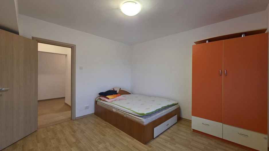 Apartament 3 camere – 100 mp – de închiriat în Cartierul Henri Coandă, - Poză 5