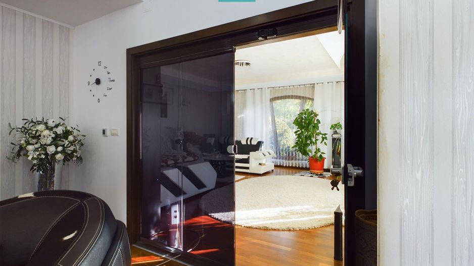 Casă pe Strada Oituz - Poză 16