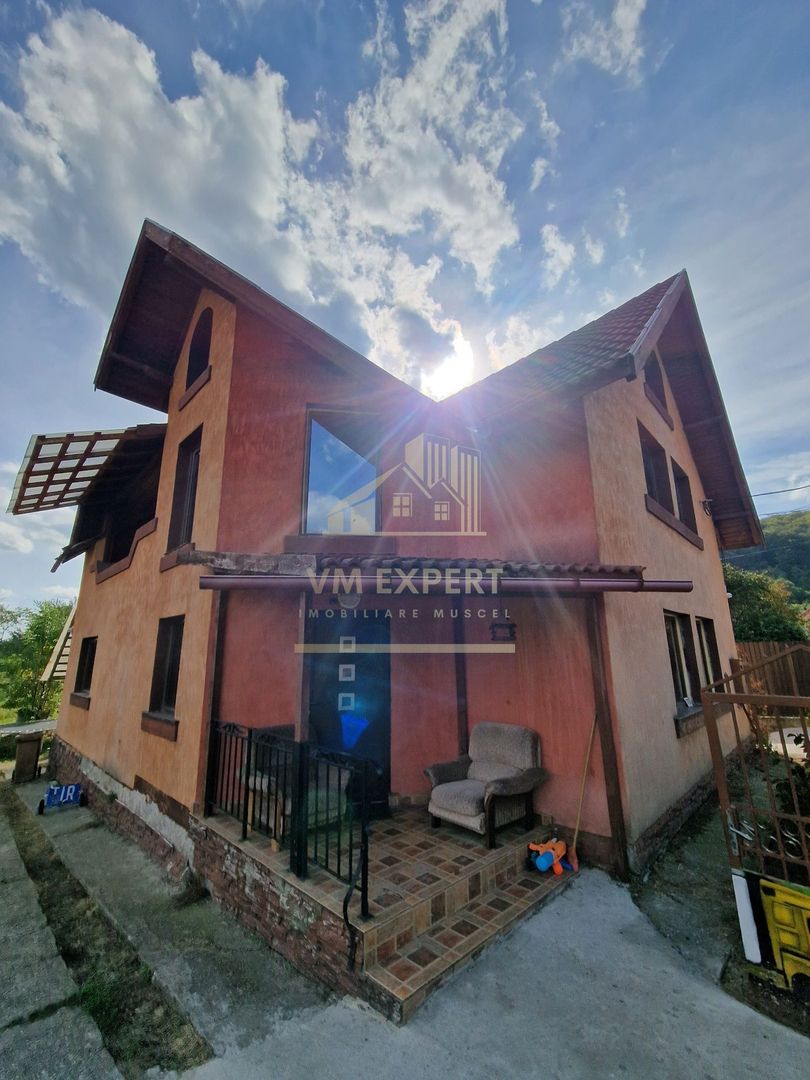 CASA 4 CAMERE,  GODENI, CAPU PISCULUI, TEREN 900 MP - Poză 3