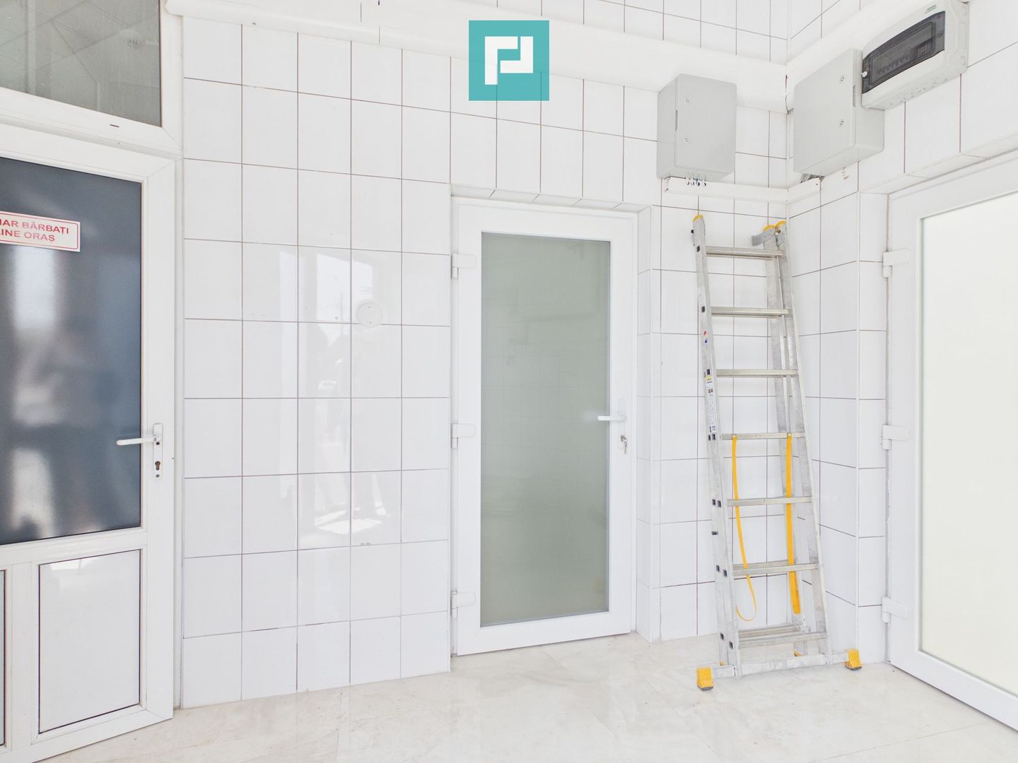 Ioșia: două spații vitrate, unire posibilă - Poză 6