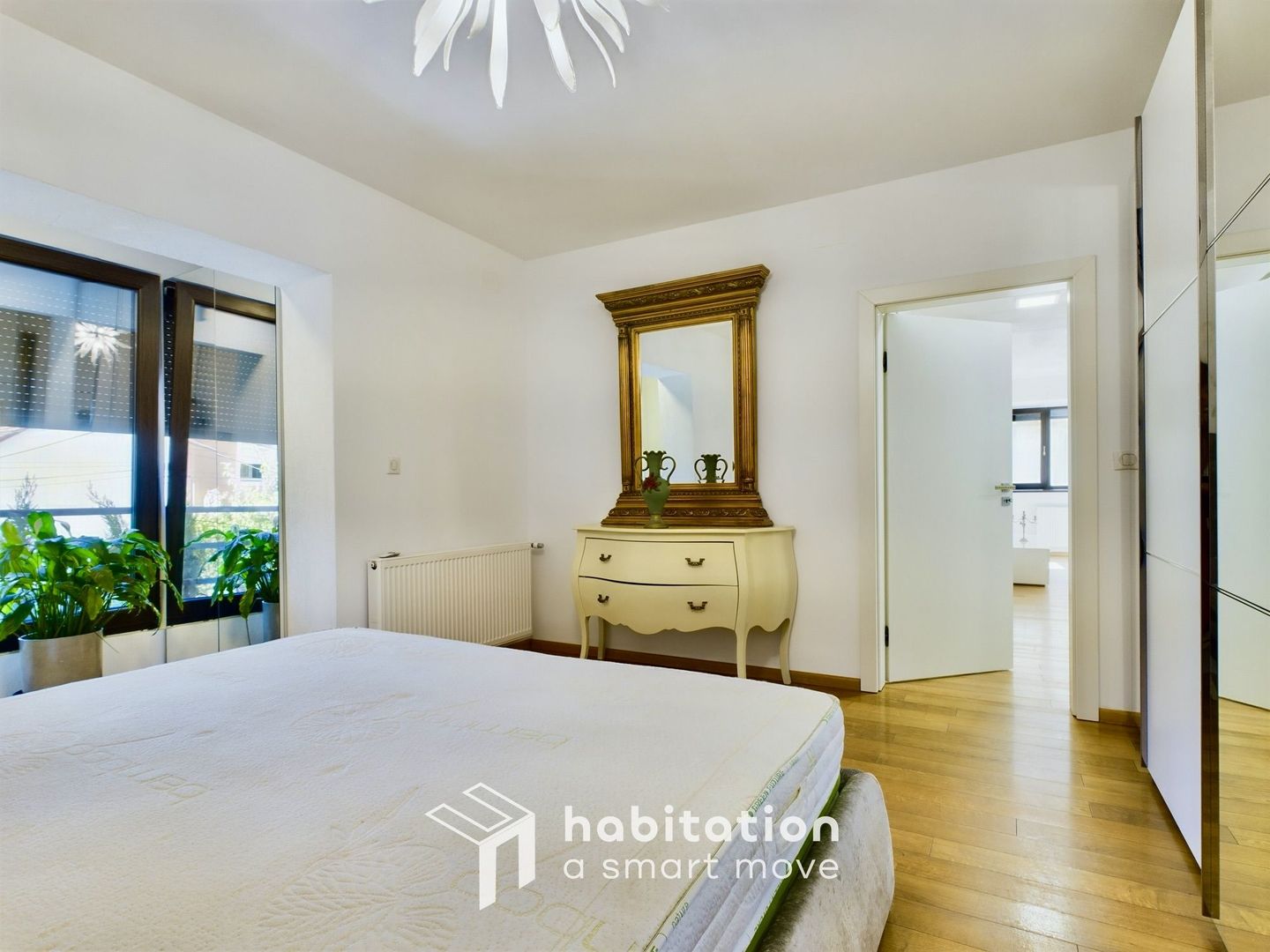 Refugiul Tău Elegant: Intimitate și Rafinament - Tur Virtual - Poză 21