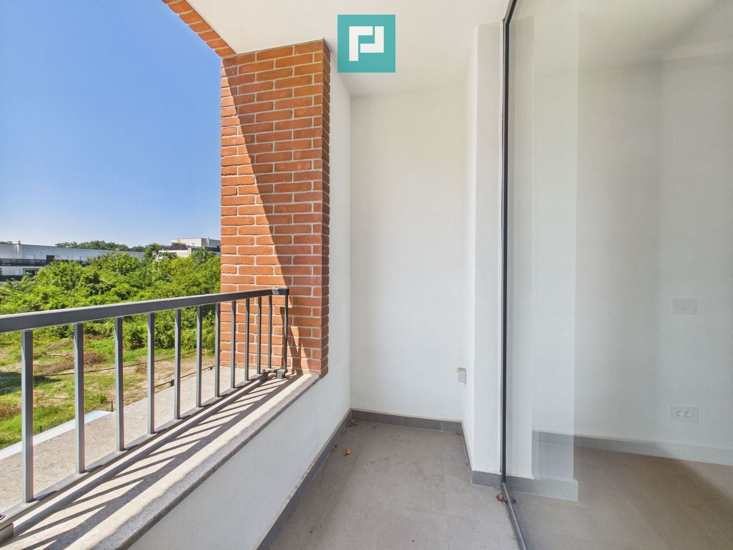 Studio Premium | Bloc Boutique | Iancu Nicolae - Poză 7