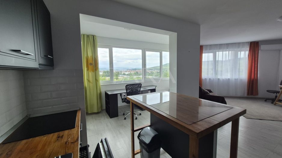 Apartament modern cu birou și panoramă deschisă – zona BMW. - Poză 4