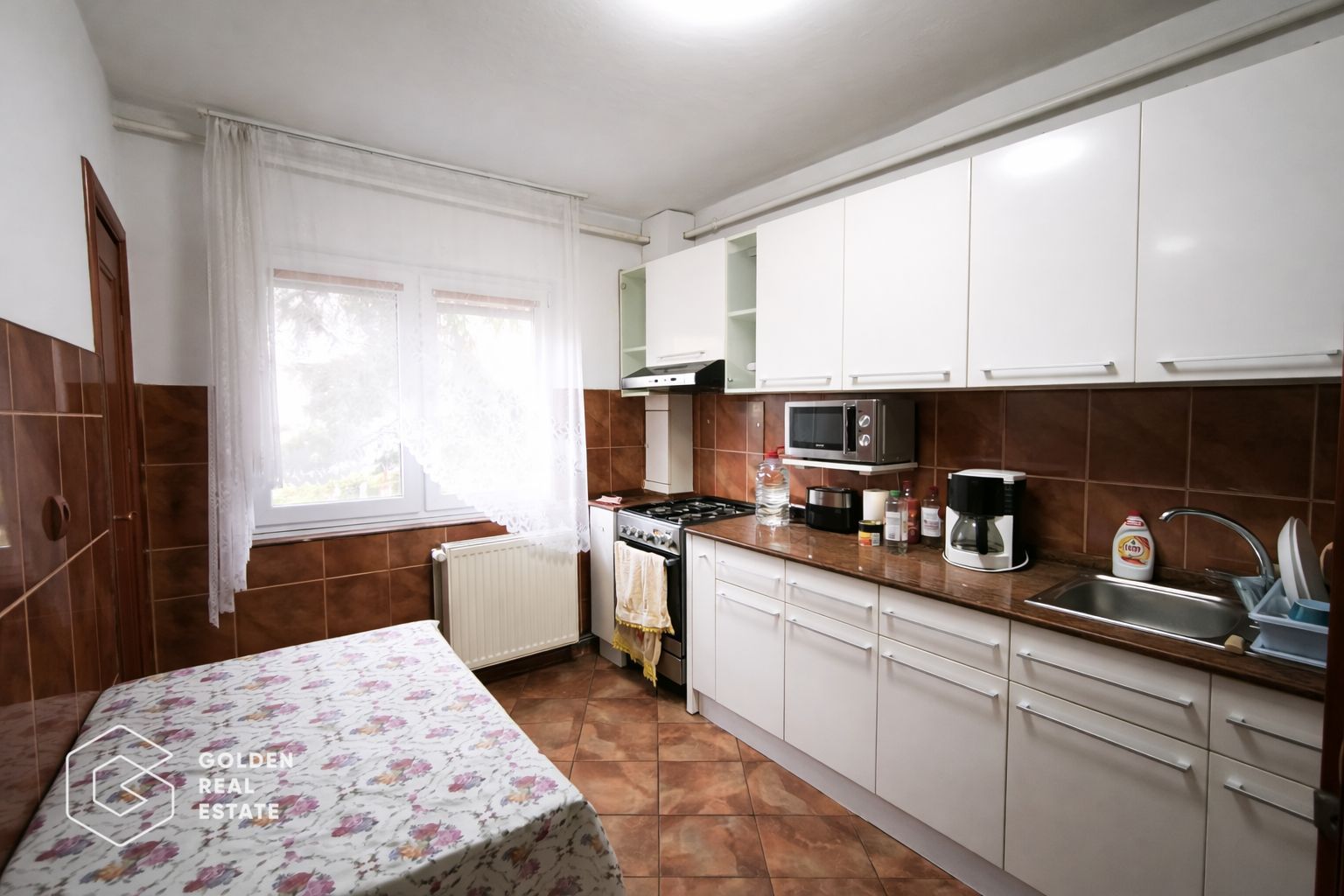 Apartament spatios si practic, centrala proprie, Micalaca - Poză 2