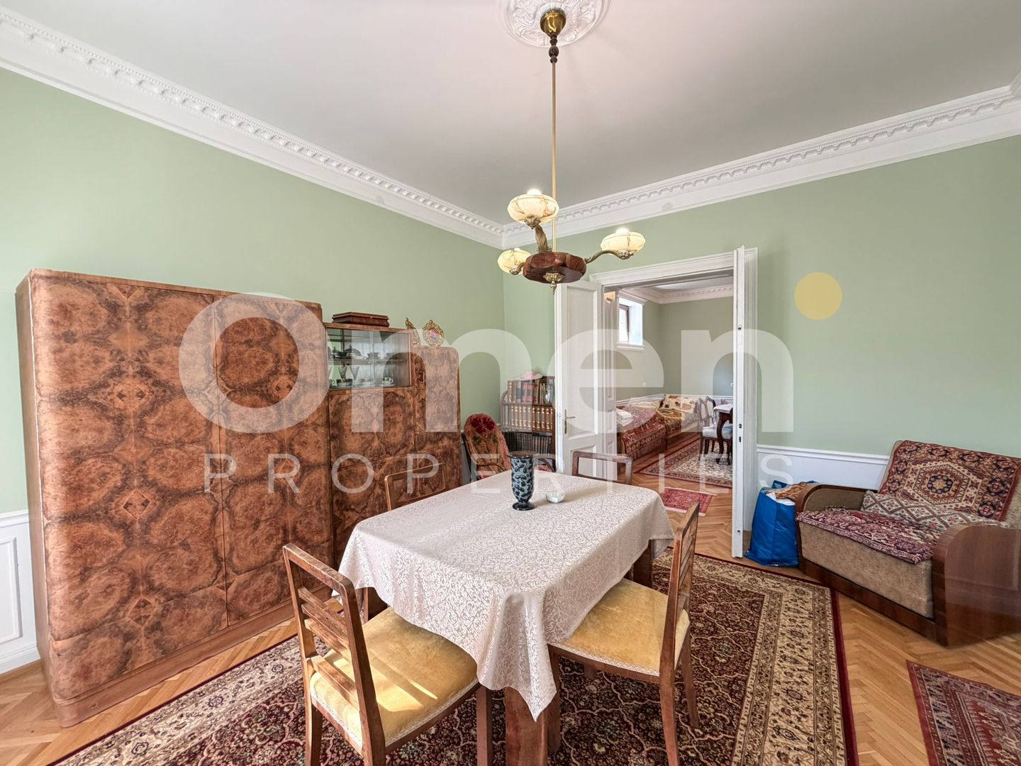 Casa renovata cu curte pentru inchiriere, zona Centrul Vechi - Poză 6