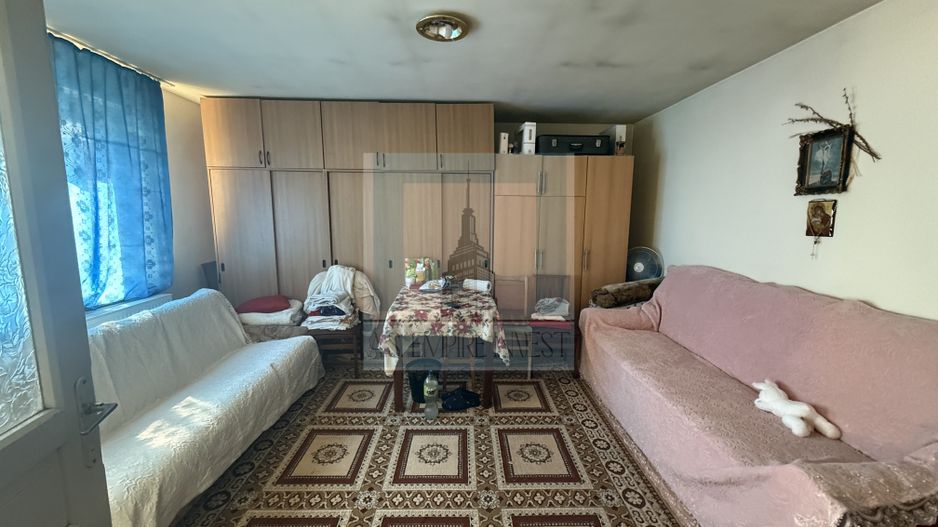 Casa 3 camere,singur in curte,360 mp teren - Halchiu/Brașov - Poză 9