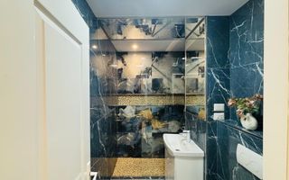 Apartament 2 camere • Semidecomandat • Parter • 340 €/lună - Poză 1