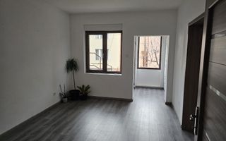 Exclusiv!Casa tip duplex renovat 2024, 200 mp construiți– Traian Vuia - Poză 13