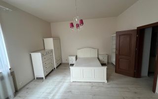 Apartament 3 camere, garaj si boxa - zona Centrala-Prefectura - Poză 23