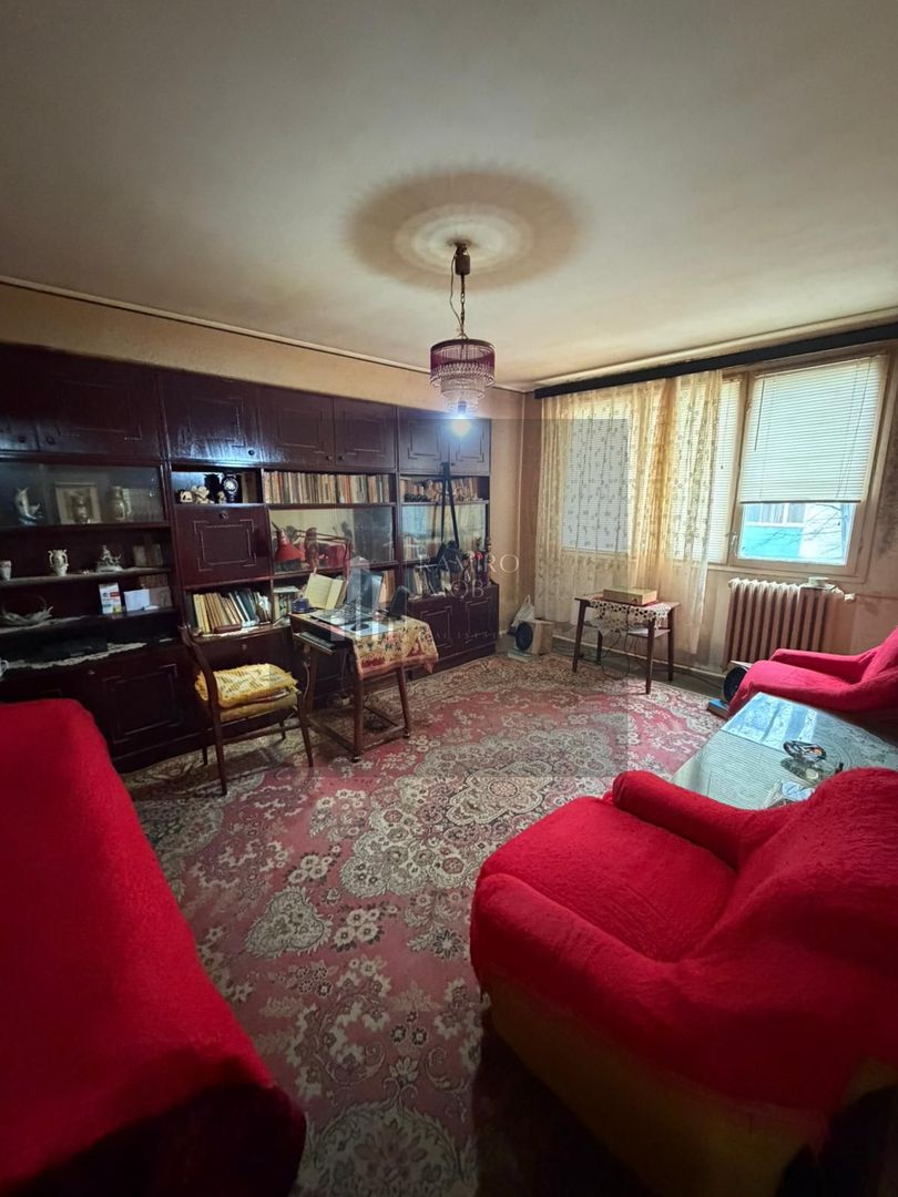 Apartament 3 camere decomandat Emil Racovita / Alexandru Obregia - Poză 1