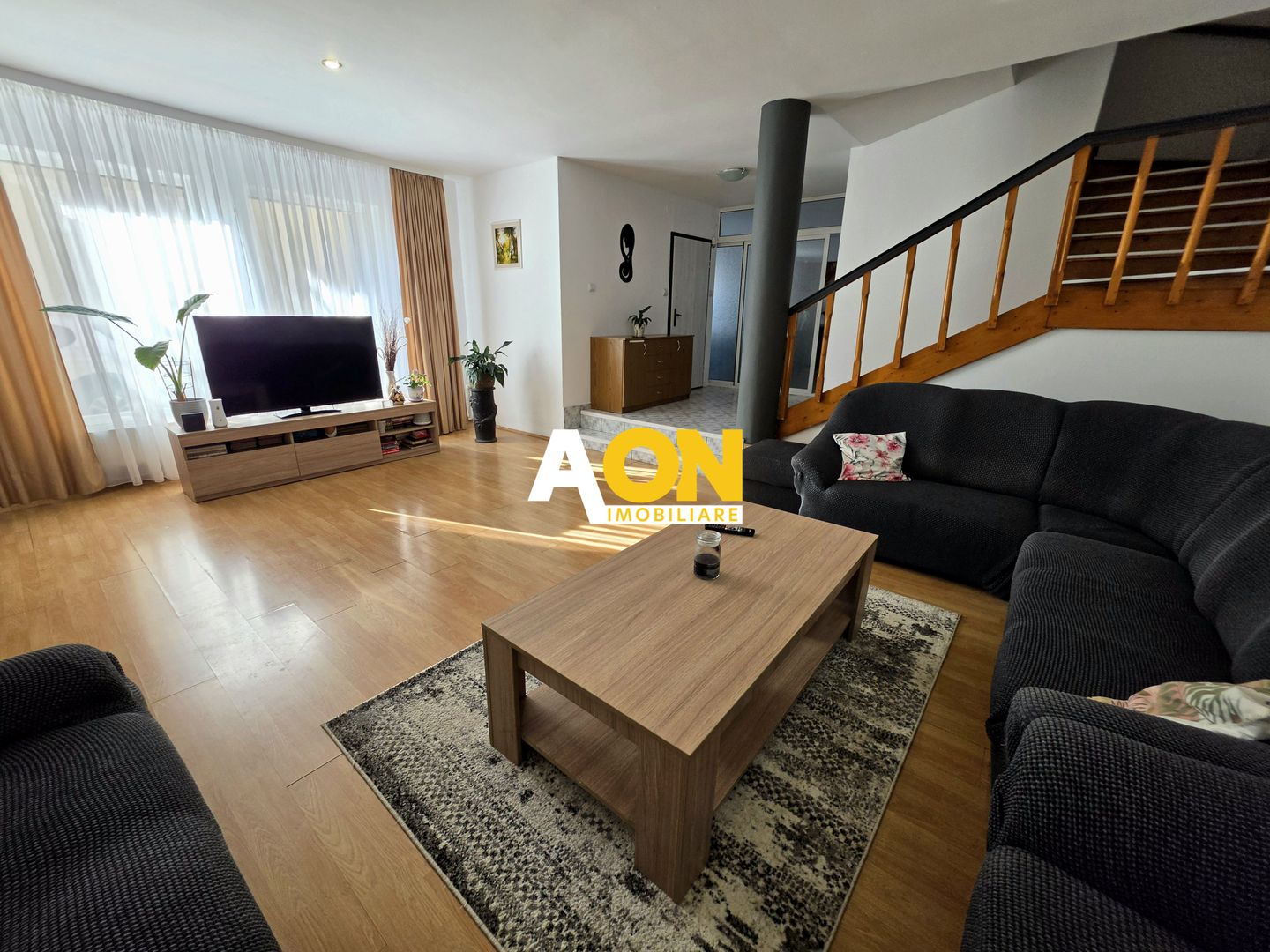 Casa 4 Camere, Zona Centru, 463mp Teren - Poză 3