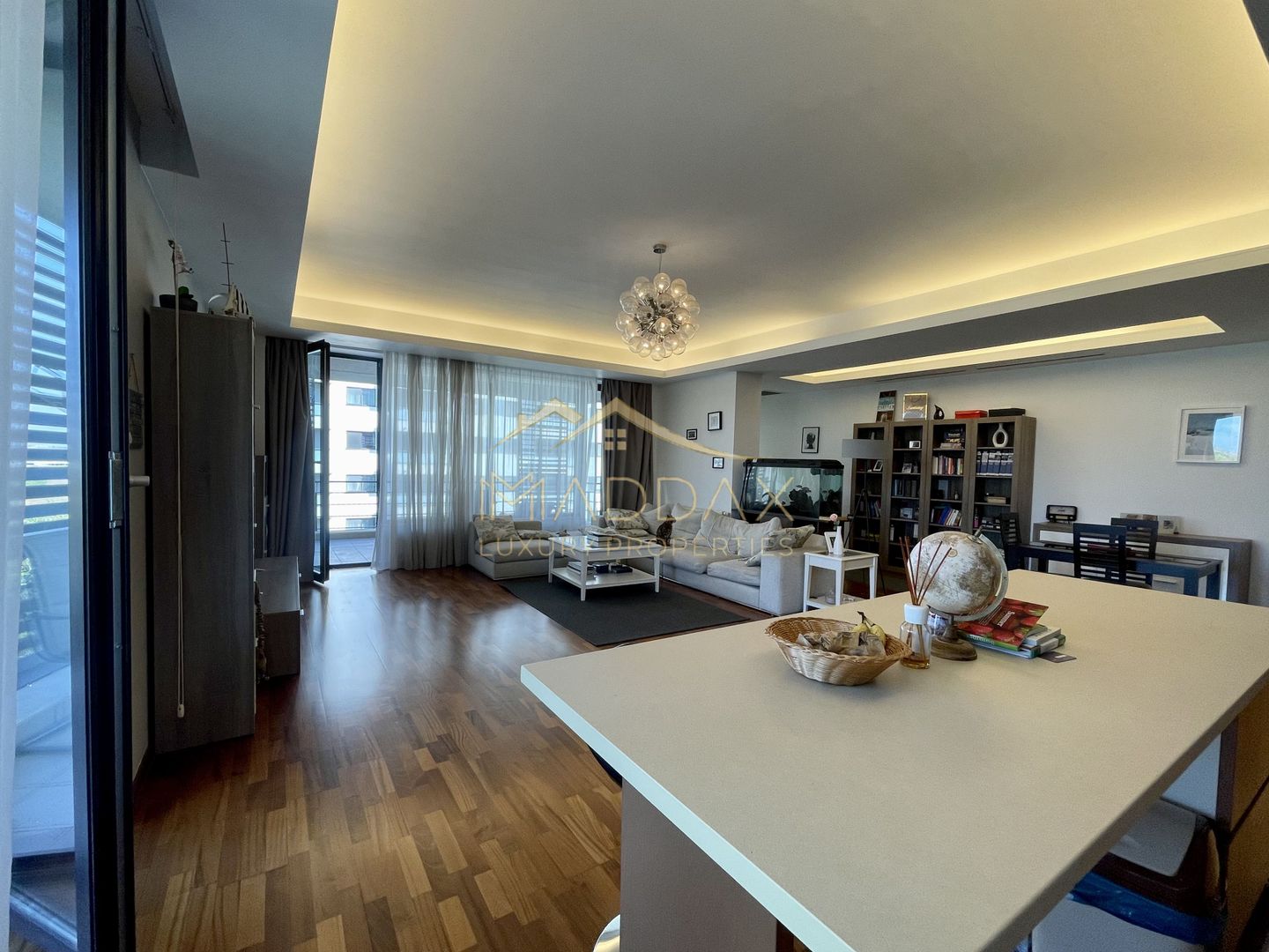 Apartament cu 3 camere *198mp*+ 2 Terase + Parking / Pipera - Poză 4