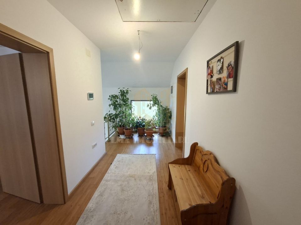 Casa individuala Tractoru zona Socec Brasov - Poză 22