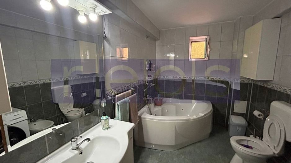 VANZARE CASA P+1+M | 8 CAMERE | ZONA VITAN - Poză 10