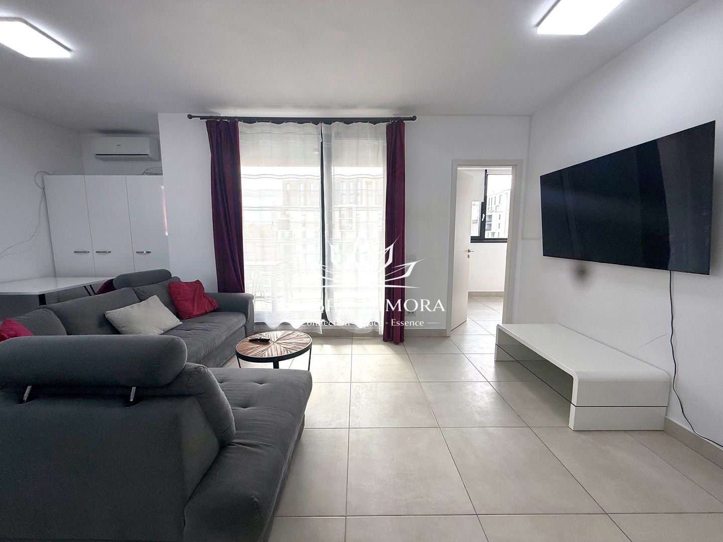 ISHO - Apartament de vanzare cu 2 camere, parcare subterana - Take Ionescu - Poză 1