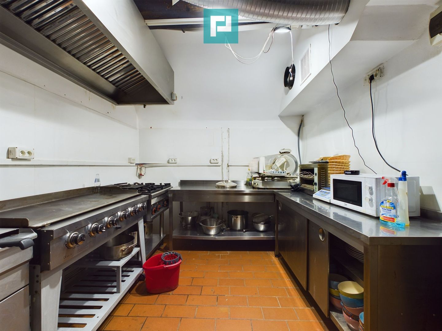 Afacerea ta merită centrul orașului! - Poză 4