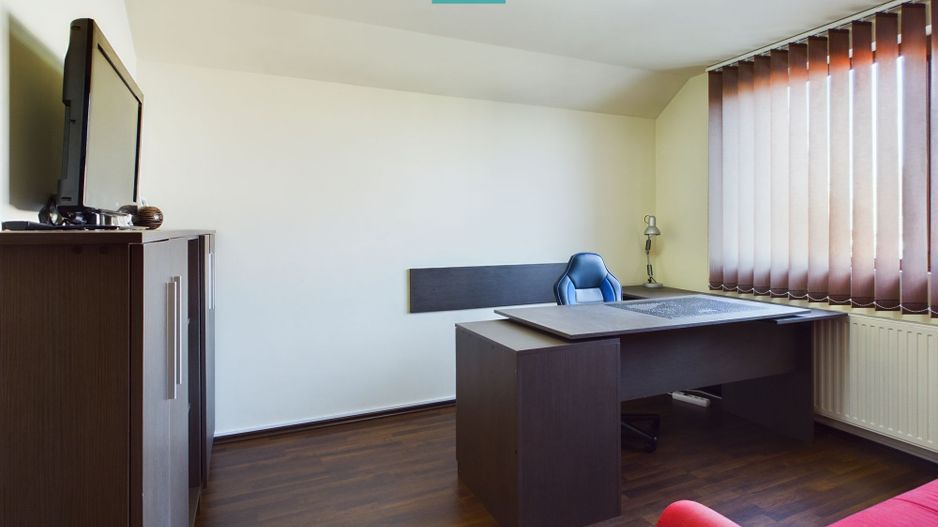 Vilă cu 5 camere de vânzare în zona Aradul Nou - Poză 25