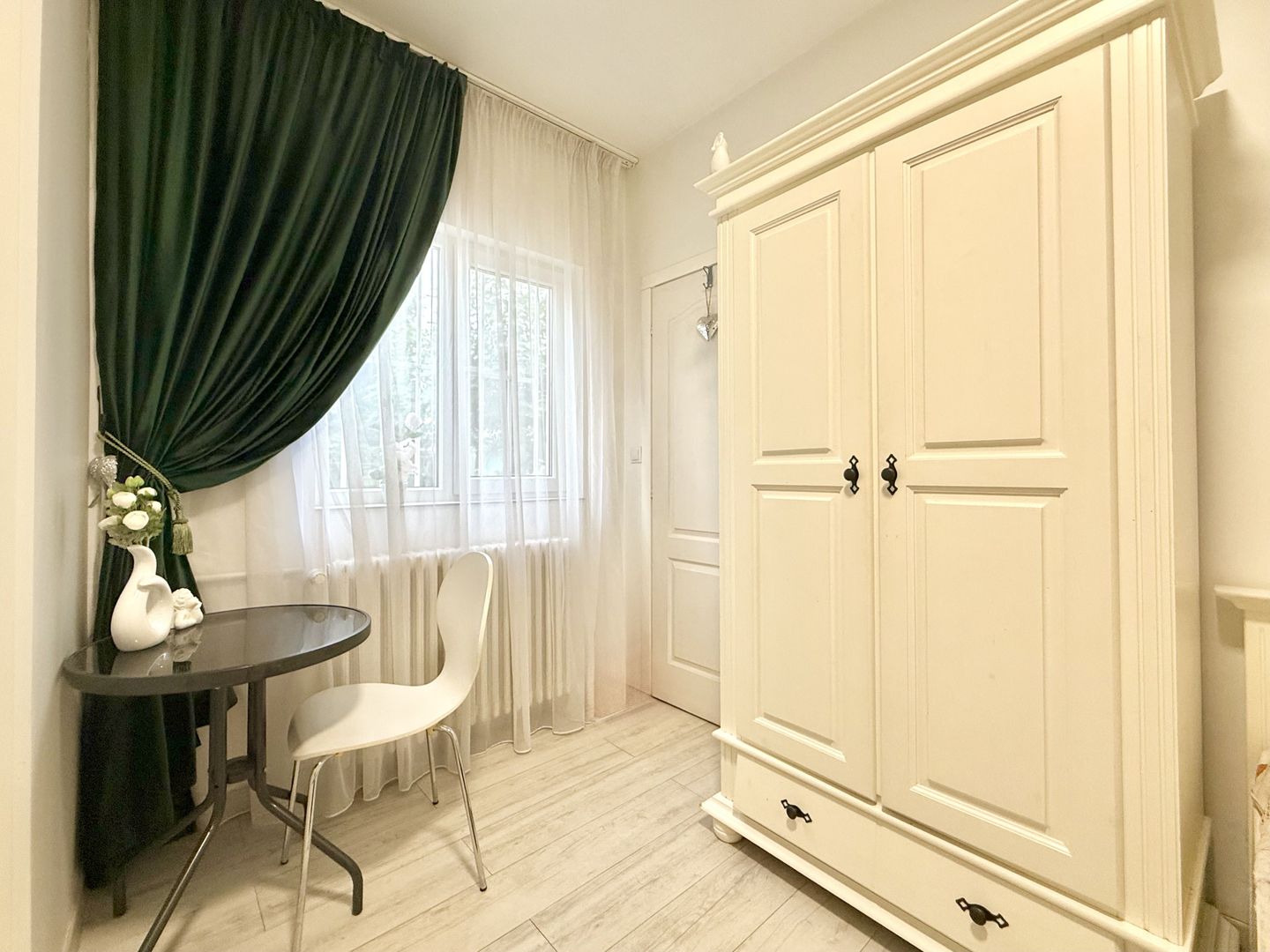 Apartament cu 1 cameră în zona centrală - Medicină - Poză 6