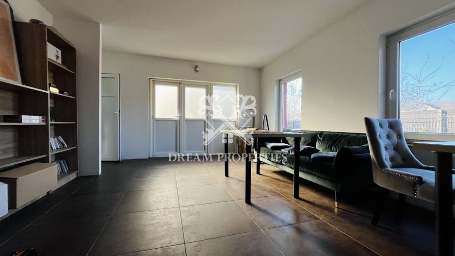 Casa tip duplex de vanzare, mobilata si utilata complet,  Someseni - Poză 11