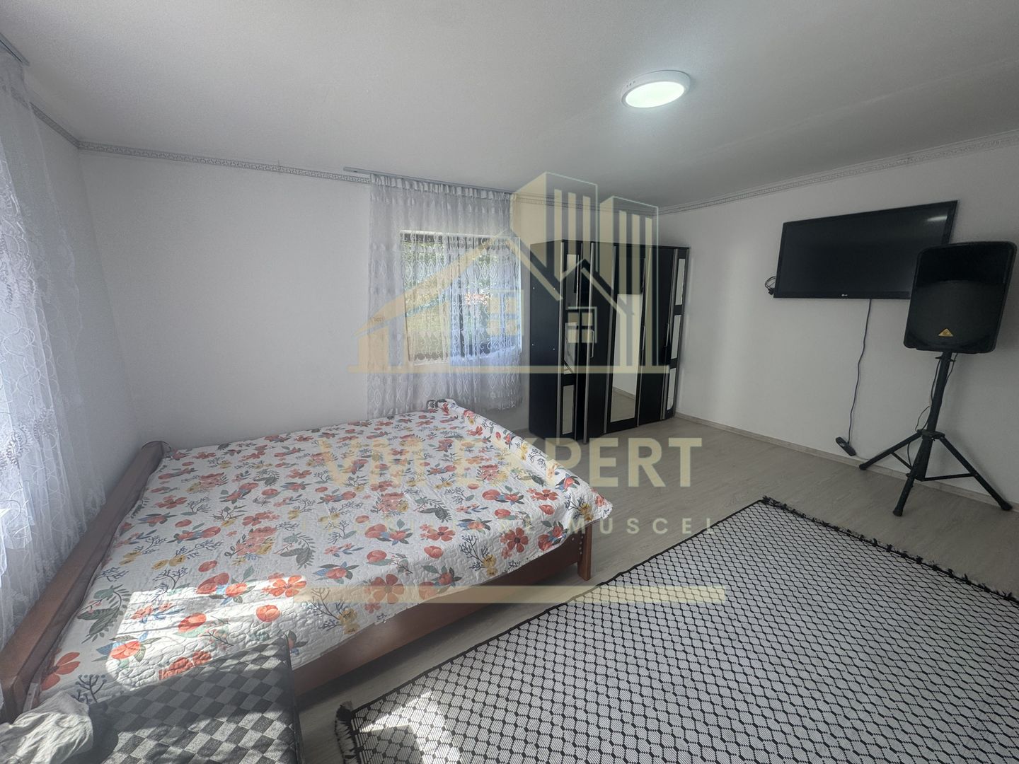 CASA DE VANZARE CU 4 CAMERE, APA SARATA, CAMPULUNG - Poză 18